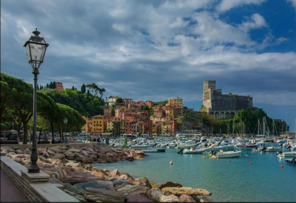 Ferienwohnung Casa Sofia La Spezia Exterior foto